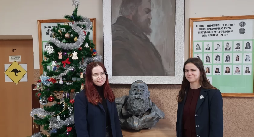 Uczennice I LO odebrały nagrody!