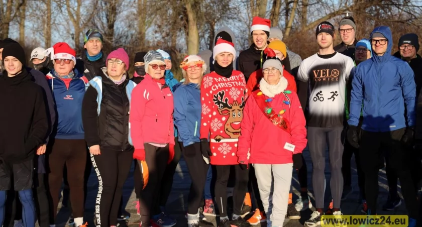 Świąteczny parkrun w Łowiczu (foto)