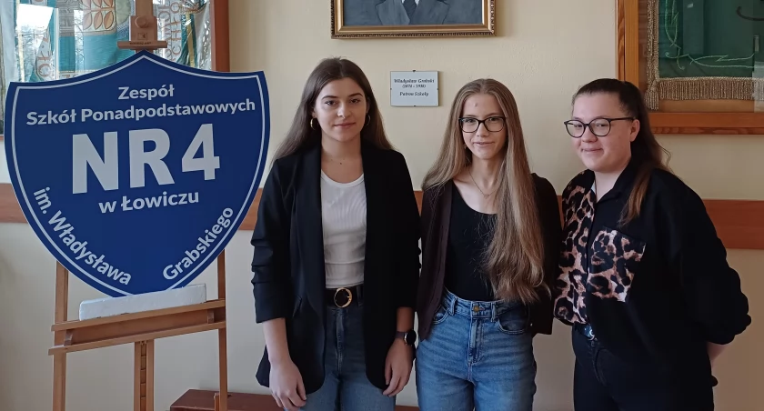 Sukces uczennic Ekonomika w Ogólnopolskiej Olimpiadzie ZUS