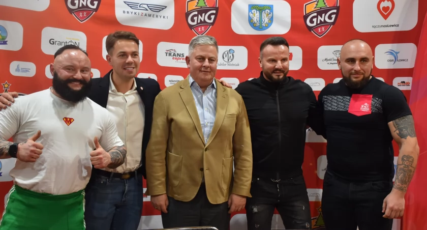 Konferencja prasowa przed jubileuszowym Turniejem Gwiazdy na Gwiazdkę (foto, film)