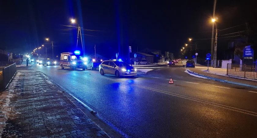 Łowicz. Potrącenie pieszego na ul. Warszawskiej (foto) AKTUALIZACJA!