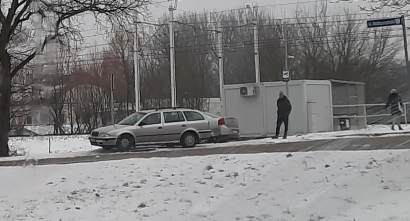 Stłuczka na Nadbzurzańskiej w Łowiczu