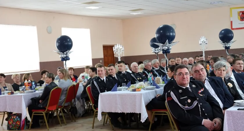 Po raz 17. gospodynie i strażacy bawią się w Wejscach (foto)