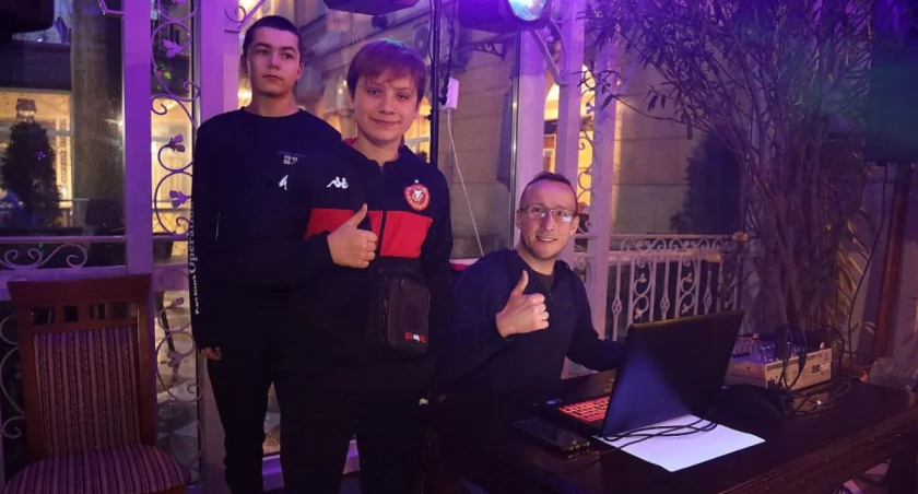 Podopieczni MOS Kiernozia bawili się w Restauracji Polonia (foto, film)