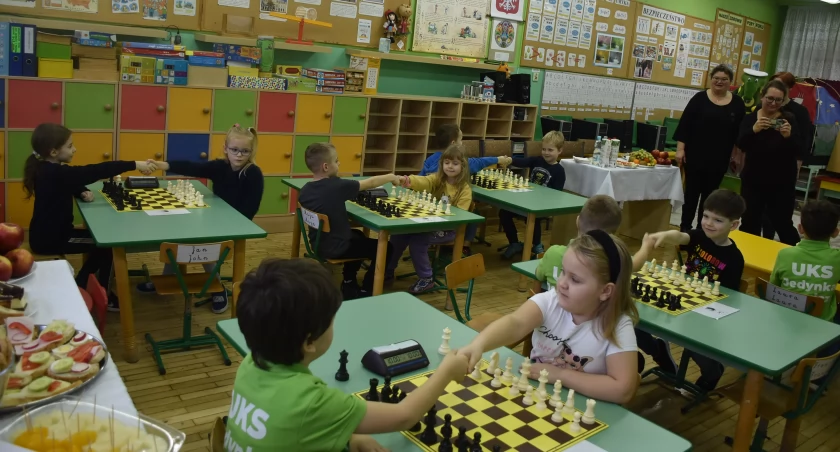 Zacięty turniej szachowy w przedszkolu na Górkach (foto)