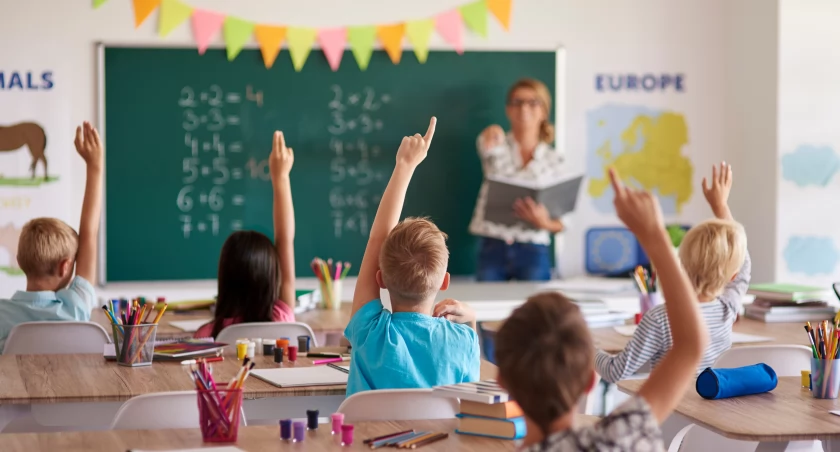 Propozycje zmian w pracach domowych dla uczniów podstawówek. Jak je oceniamy? SONDA