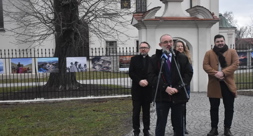 „Kolory prawosławia” tematem wystawy plenerowej w Łowiczu (foto,film)