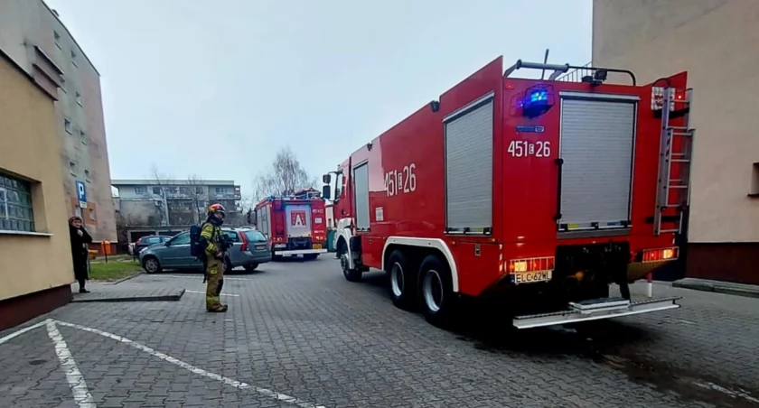 Bezmyślny żart mężczyzny postawił na nogi wszystkie służby ratunkowe w Łowiczu