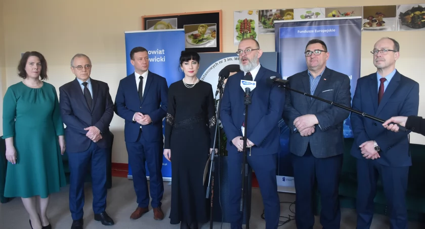 Łowicz. Ponad 11 mln na kształcenie zawodowe w szkołach średnich (foto,film)