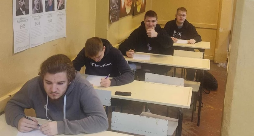 Obchody Międzynarodowego Dnia Języka Ojczystego w szkole na Podrzecznej