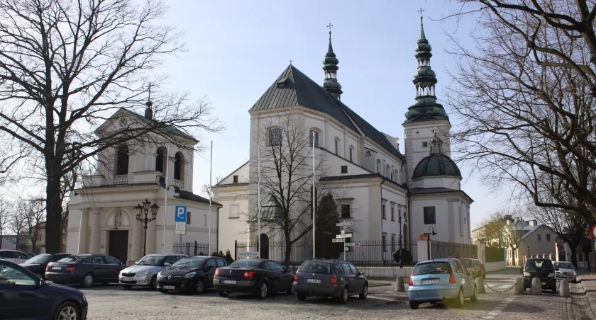 Relikwie błogosławionej rodziny Ulmów nawiedzą Łowicz. Program peregrynacji
