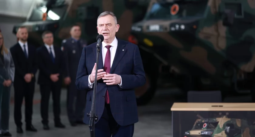 Paweł Bejda: Wojsko zamawia w polskim przemyśle kolejne nowe pojazdy