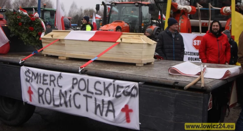 To będzie paraliż na drogach powiatu łowickiego! Rolnicy zapowiadają 72 godziny ciągłej blokady! 