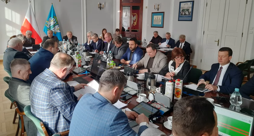 Łowicz. Kogo na pewno nie zobaczymy w Radzie Miejskiej przyszłej kadencji?