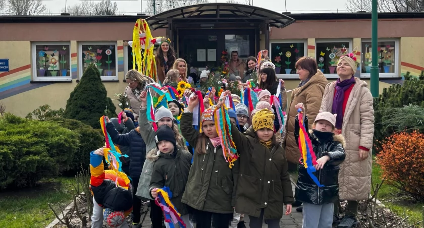 Do Przedszkola „Pod Tęczę” zawitała wiosna (foto)