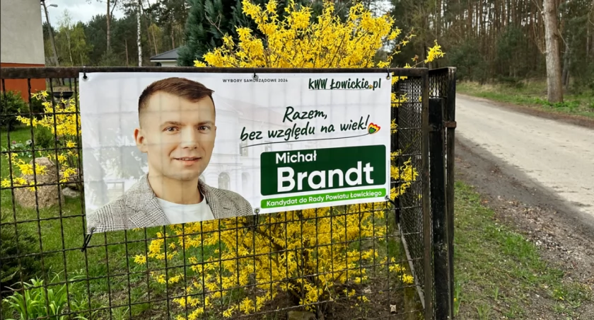 Kto ukradł banery wyborcze kandydata do Rady Powiatu?