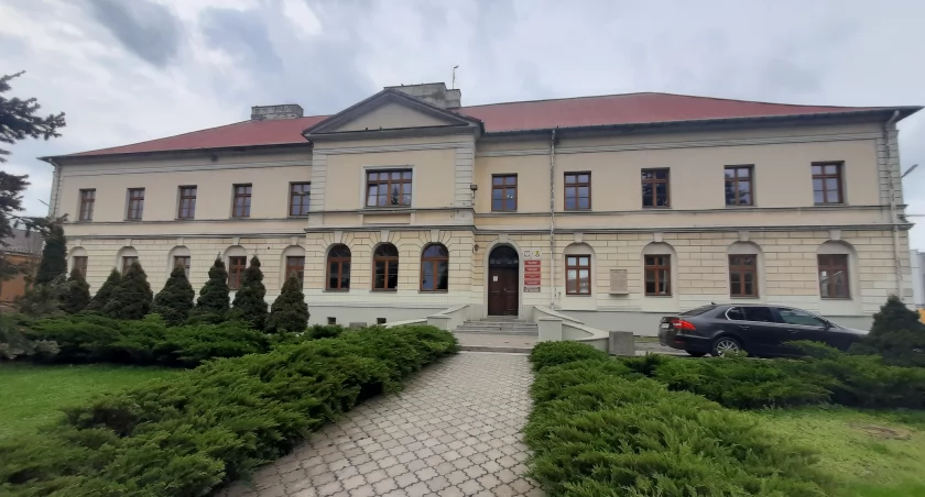 Kandydaci do Rady Powiatu Łowickiego – okręg numer 3 (gminy Chąśno, Łowicz, Kiernozia, Kocierzew Południowy)