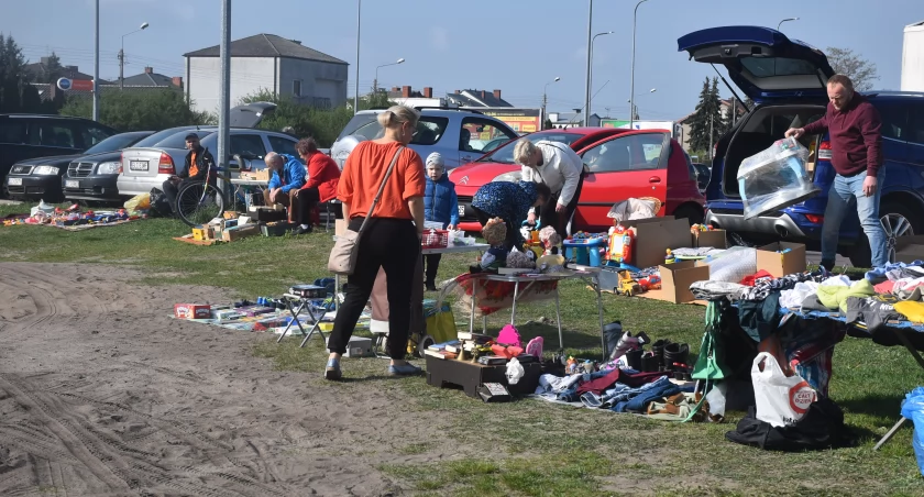 Łowicz. Kolejna sobota z wyprzedażą garażową (foto)