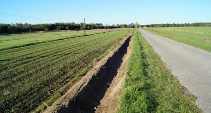 Duże pieniądze trafią do gmin na konserwację rowów 