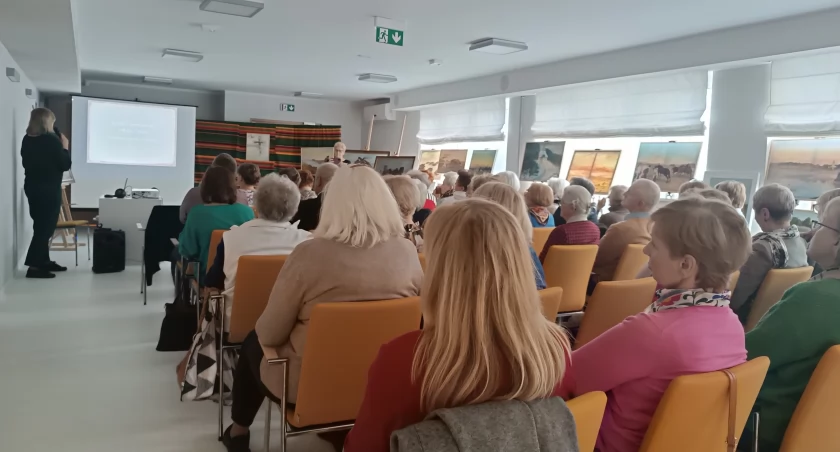 Członkowie ŁUTW wzbogacili swoją wiedzę o Józefie Chełmońskim (foto)