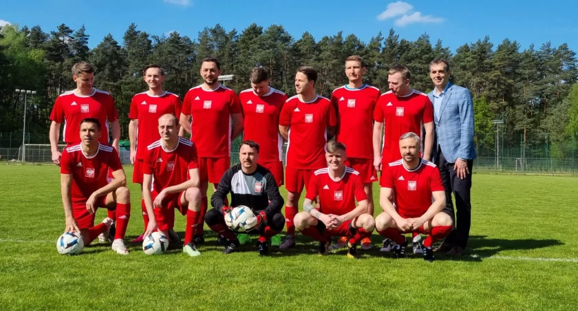Reprezentacja Polskich Samorządowców kontra Oldboye KS Pelikan Łowicz (foto)