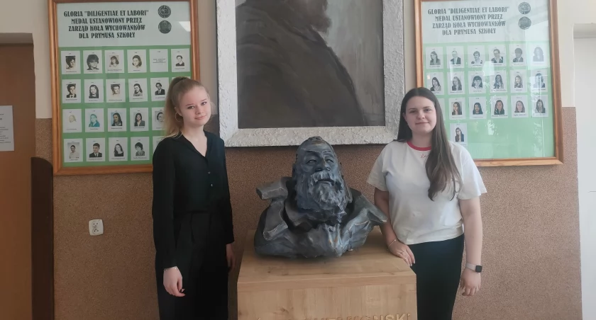 Konkurs matematyczny - kolejne sukcesy I LO w Łowiczu