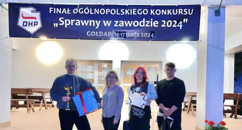 Uczeń Branżowej Szkoły I Stopnia w ZST w Łowiczu, zwycięzcą ogólnopolskiego konkursu „Sprawny w zawodzie 2024” (foto)