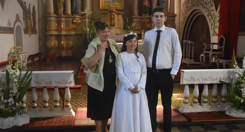 Pierwsza Komunia Święta w Bielawach (foto)