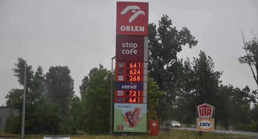 Maj to dobry miesiąc dla kierowców. Ceny paliw w dół