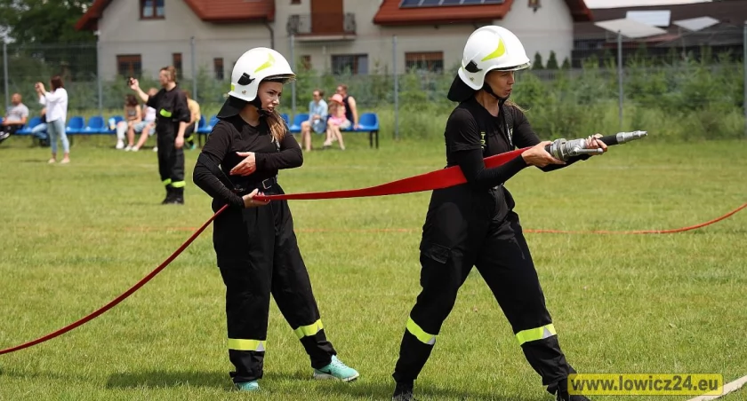 Zawody sportowo-pożarnicze jednostek z gminy Kiernozia (foto, film) WYNIKI