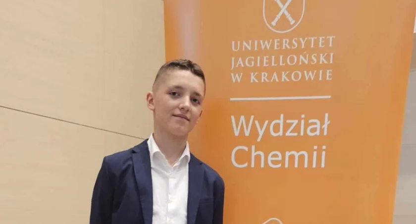 Igor Żuk z Łowicza wśród najlepszych młodych chemików w kraju