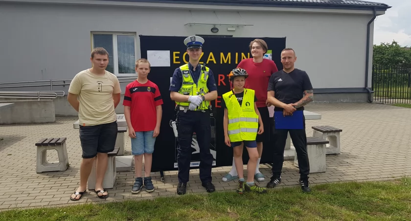Egzamin na Kartę Rowerową w Młodzieżowym Ośrodku Socjoterapii w Kiernozi (foto)