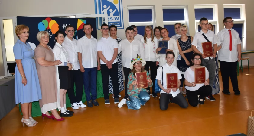 Zakończenie roku szkolnego 2023/2024 w Specjalnym Ośrodku Szkolno-Wychowawczym w Łowiczu (foto)