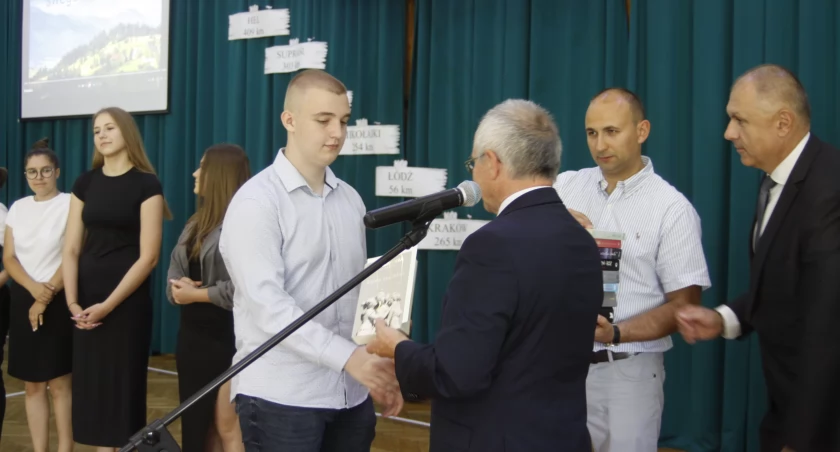 Zakończenie roku szkolnego w ZSP nr 2 CKZ w Łowiczu (foto)
