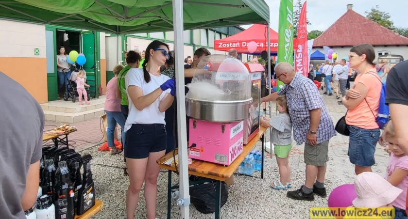 „Wakacje marzeń” z Łowicką Spółdzielnią Mieszkaniową