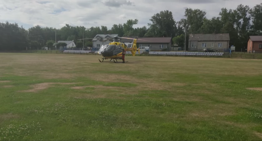 Akcja ratunkowa w gminie Zduny. Na miejscu lądował LPR