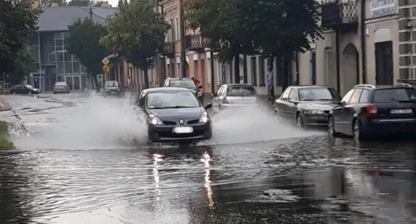 Ostrzeżenie IMGW przed burzami