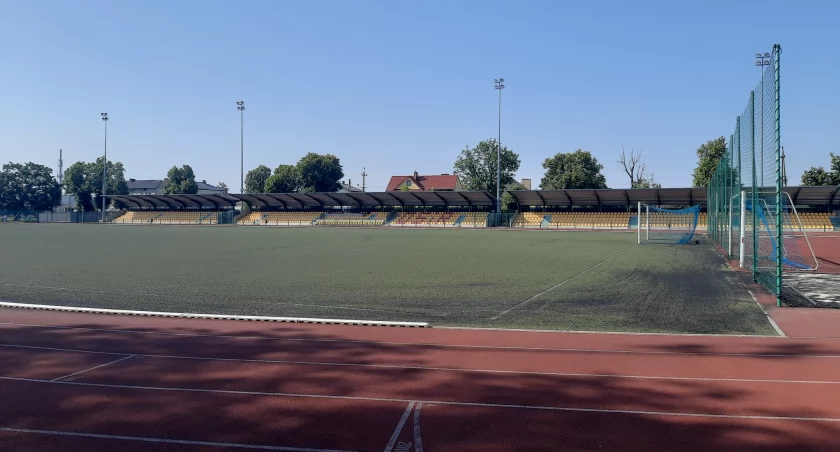 Łowicz. Stadion OSiR-u w ten weekend będzie otwarty