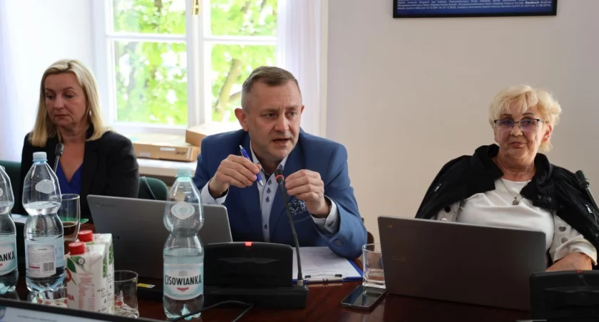 Łowicz. Powraca temat diet radnych Rady Miejskiej