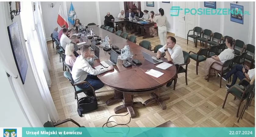 Nadzwyczajna sesja zbojkotowana przez radnych
