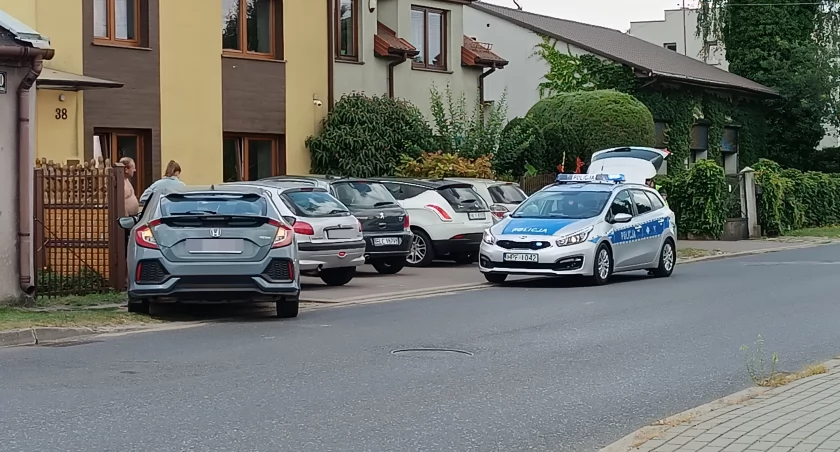 Niegroźna kolizja na Nadbzurzańskiej w Łowiczu