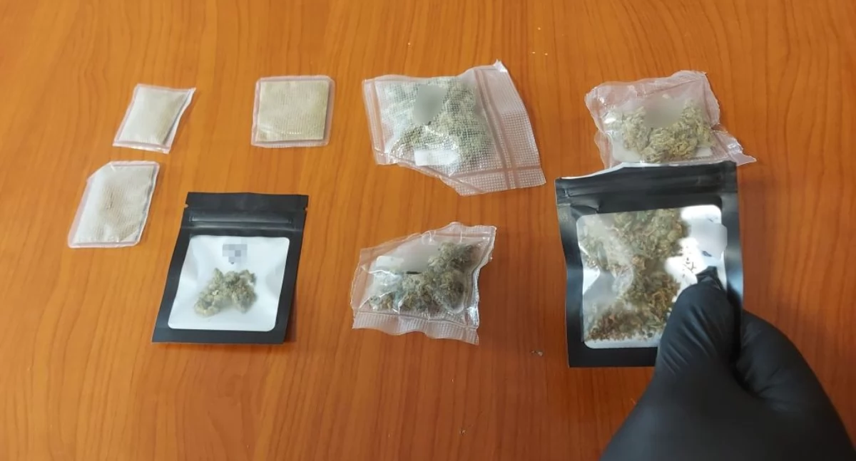 Zatrzymani w Łowiczu za posiadanie narkotyków