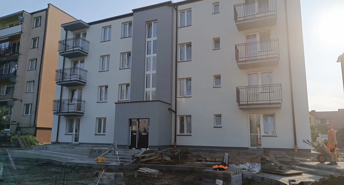 Łowicz. Na jakim etapie są prace budowlane przy ul. Kwiatowej? (foto)