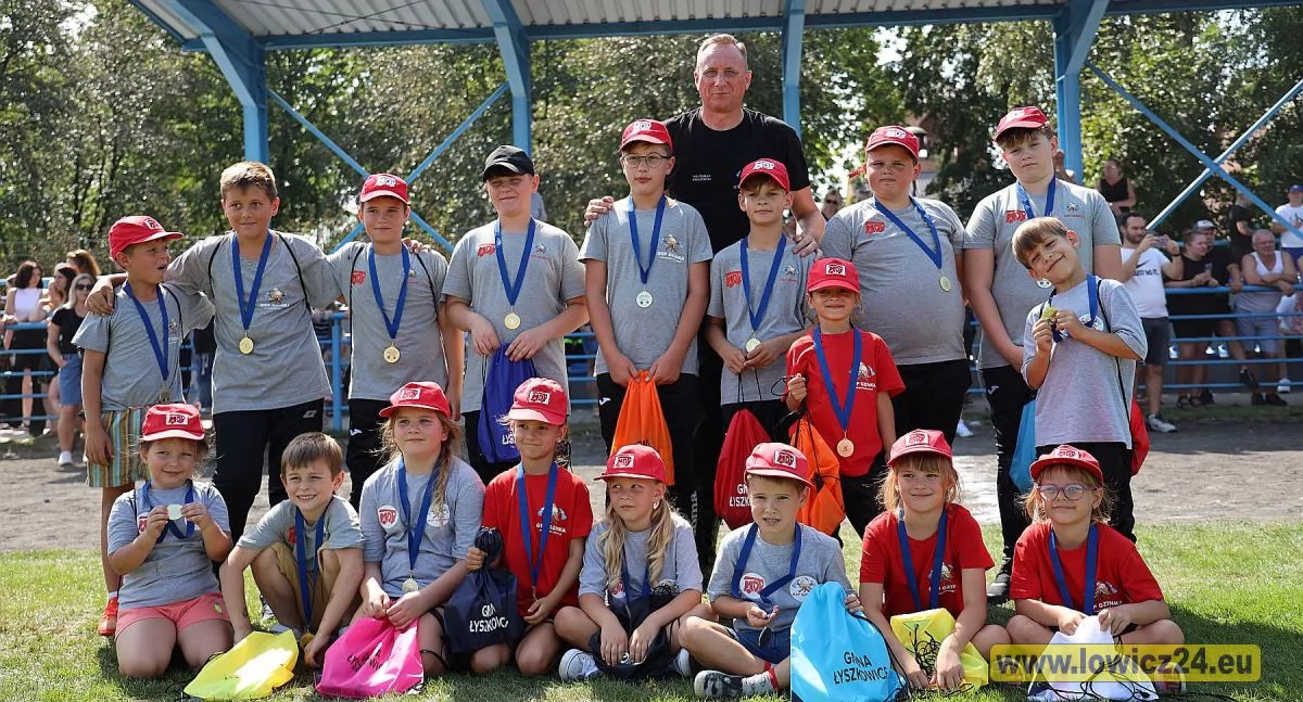 Zawody sportowo-pożarnicze w gminie Łyszkowice (foto)