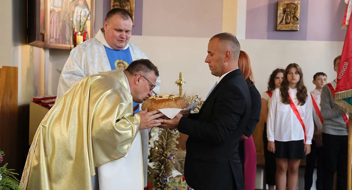 Parafialny odpust i dożynki w Bobrownikach (foto, film)