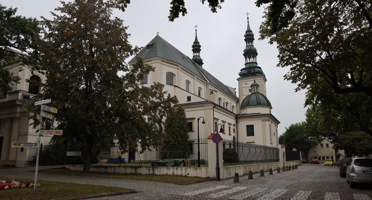 Łowicz. Jest data ingresu biskupa Wojciecha Osiala