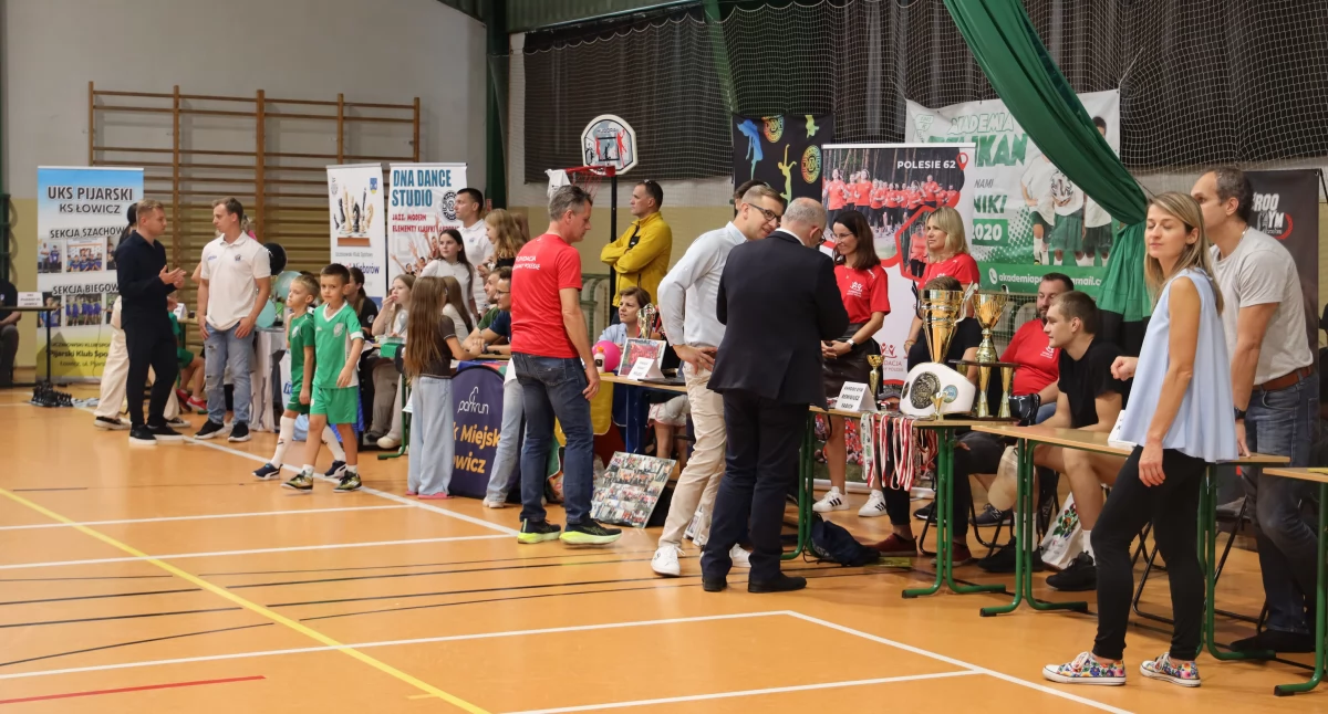 I Łowickie Targi Sportu. Kluby sportowe i organizacje zaprezentowały swoją ofertę (foto)