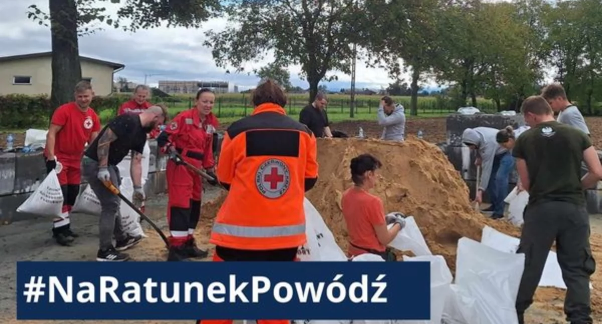 Polski Czerwony Krzyż niesie pomoc powodzianom