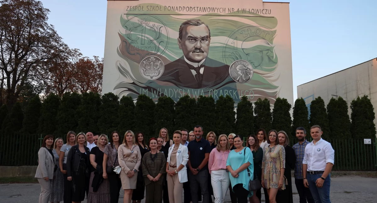 Łowicz. Spotkanie absolwentów Ekonomika 20 lat po maturze (foto)