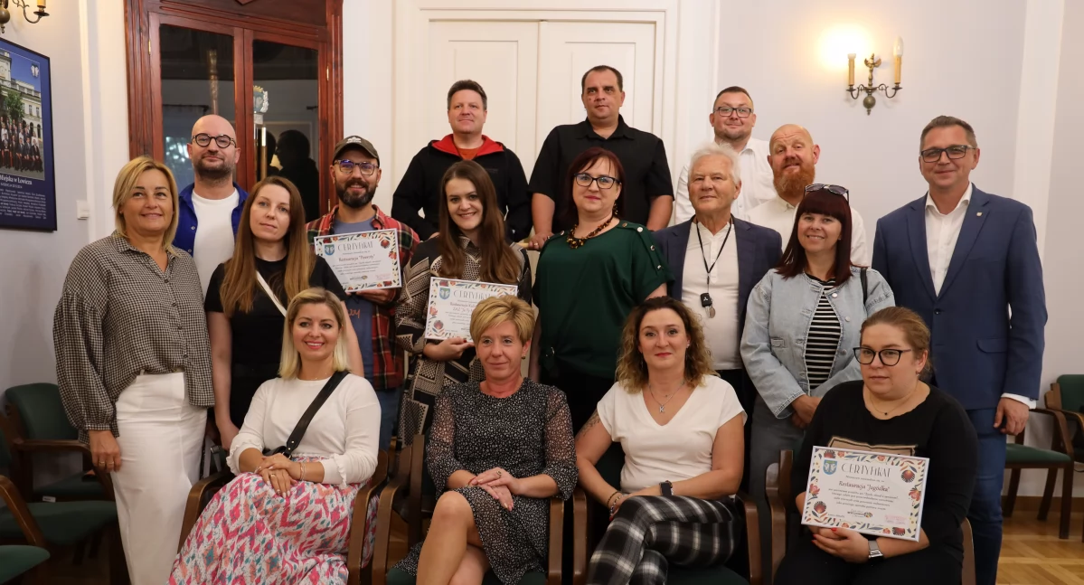 Łowicz. Startuje szósta edycja akcji „Zjedz obiad z seniorem” (foto, film)